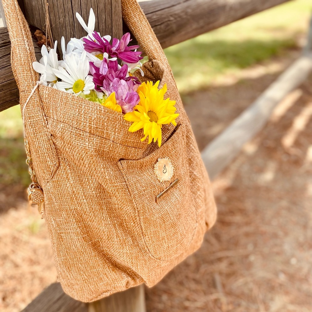 Linen polyester handbag / diaper bag.